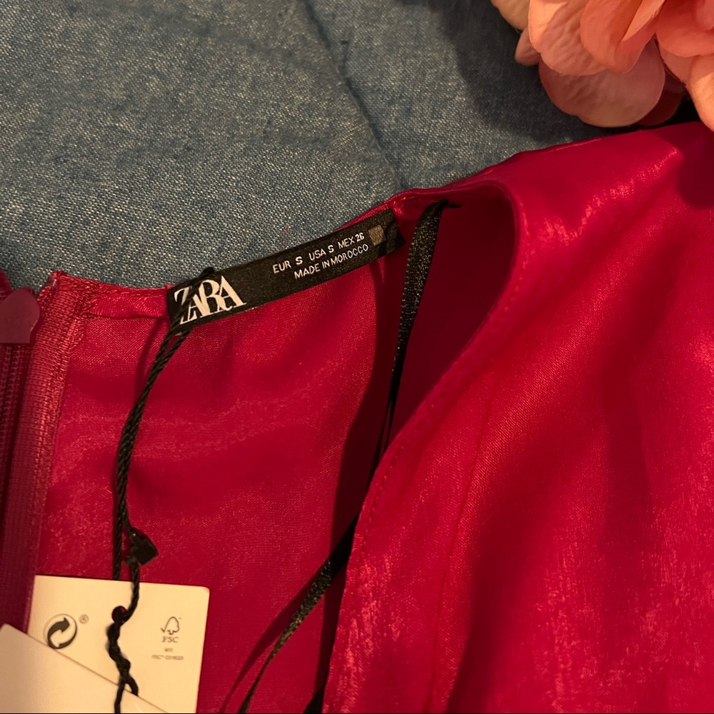 ZARA NEW DRESS - Picture 4 of 6